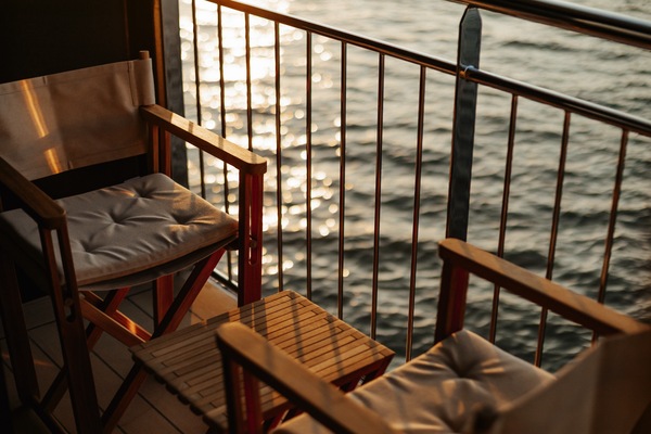 APT Guided Tours & River Cruises, APT Solara Owners Suite 5 ©APT Guided Tours & River Cruises.jpg